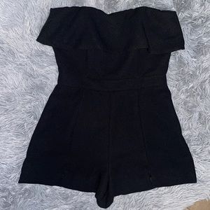 Do+Be sleeveless black romper ruffle front